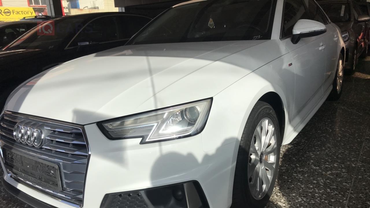 اودي A4
